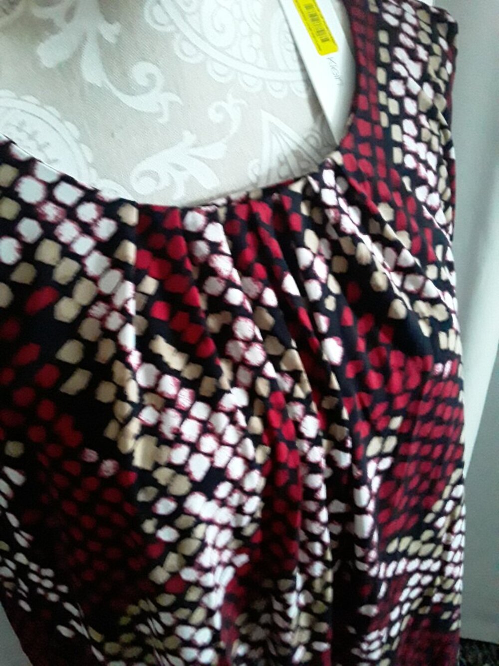 New Calvin Klein lovely, pleated neckline top size 2XL - Picture 4 of 10